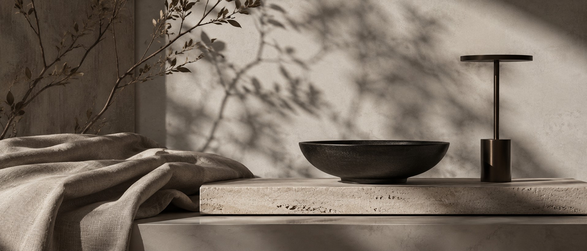 Materiały i światło w monochromatycznej palecie
